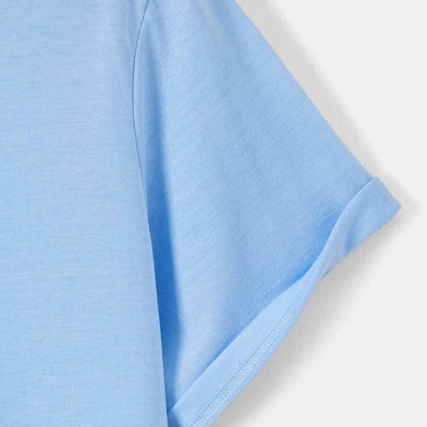 Best Selling T-Shirt Low Price Shirt Customized T-Shirt in Soft Touch T-Shirt